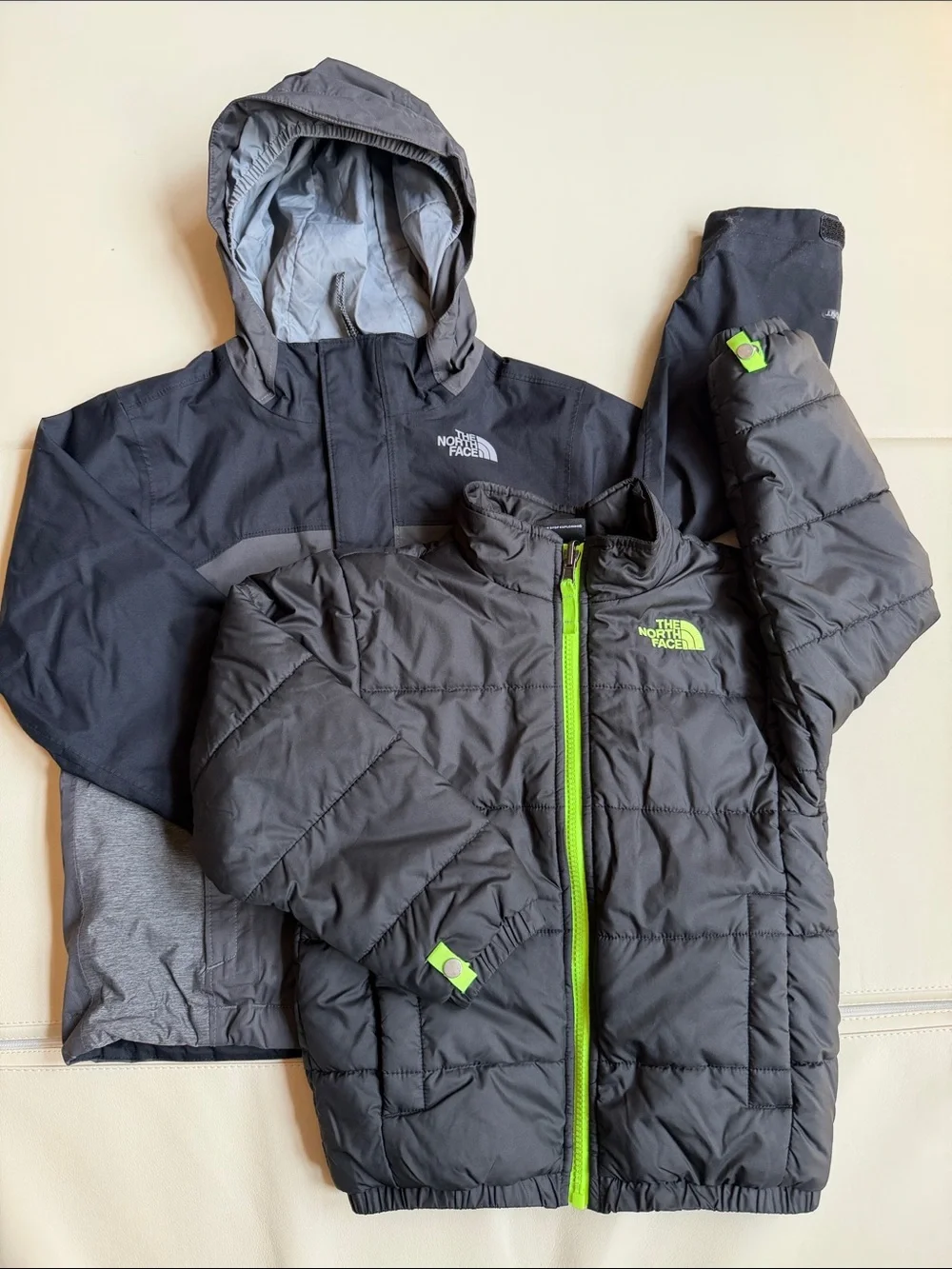 The North Face Boys Vortex Triclimate 3-in-1 Waterproof Jacket Grey/Black XXS (5